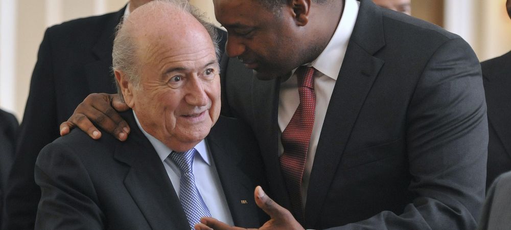 <span style="color:#f00;">A iesit din inchisoare dupa ce a platit cu un Ferrari, 10 case sau 5 Rolex!</span> Averea incredibila a omului care lua mita la FIFA