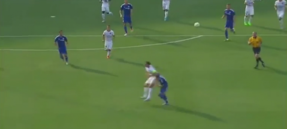 <span style="color:#f00;">Zlatan nu joaca amicale! </span>Cot scandalos in capul lui Terry! Amicalul lui Chelsea cu PSG se putea incheia dramatic. VIDEO