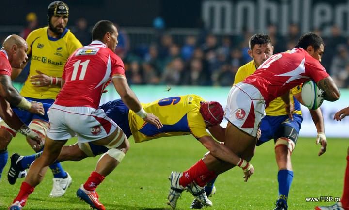 <span style="color:#f00;">Romania a fost invinsa de Tonga, dar a facut un meci de senzatie inainte de Mondialul de Rugby.</span> Aparitie senzationala a lui Hagi