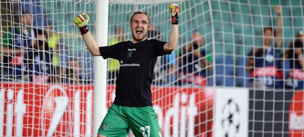 <span style="color:#f00;">"As vrea sa bat Steaua si in fata blocului! Sper sa nu picam in Liga, sa nu mai sufere". </span>Cosmin Moti, omul negru pentru Steaua. Ce spune despre "tradarea" lui Marica