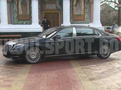 O Noua Aparitie Marca Gigi Becali Si A Intors Noul Maybach De 200 000 De Euro In Curtea Bisericii Foto Sport Ro