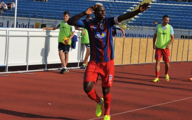 <span style="color:#f00;">WANTED: Ousmane N'Doye, mijlocas, 38 de ani </span>:) Senegalezul a plecat de la ASA in plin campionat, nemultumit de situatia de la club: "E in Senegal sau in SUA"