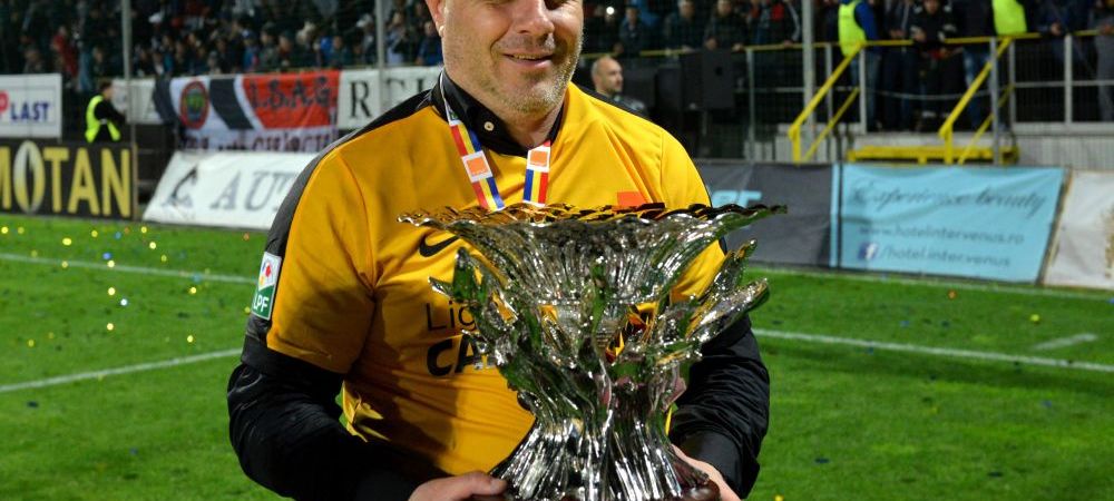 <span style="color:#f00;">Surprizele lui Sumudica dupa castigarea campionatului! </span>Un fost rapidist si un fost pe stelist, primii pe lista de transferuri: "Am in minte 3-4 jucatori"