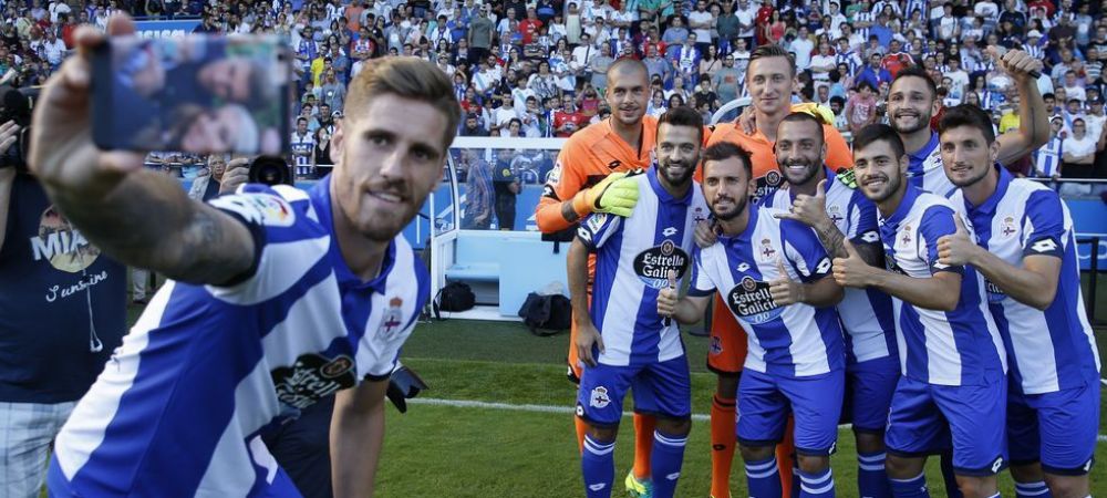 FOTO <span style="color:#f00;">Andone, impresionat de primirea de la Deportivo:</span> "Suporterii sunt foarte calzi" A primit numar de titular