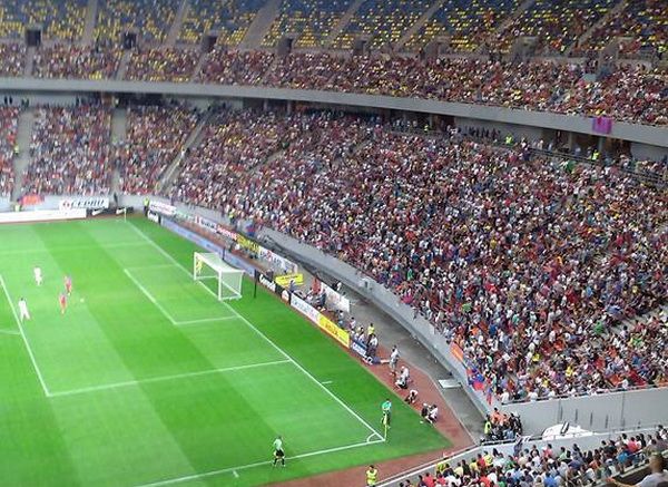 Al doilea castig al Stelei dupa revenirea in Europa, dupa cel financiar. <span style="color:#f00;">Suporterii striga desteptarea: "Ne uitam in jur, la Farul, Timisoara, Petrolul...Noi cand o sa terminam cu ura?"</span>