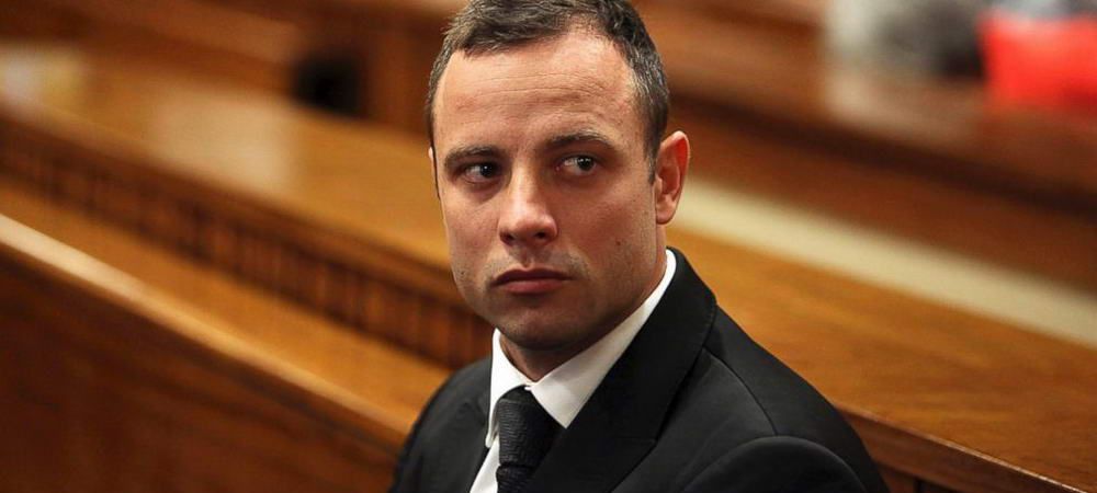 <span style="color:#f00;">Pistorius, internat de urgenta la spital! </span>Ar fi incercat sa-si taie venele la inchisoare!