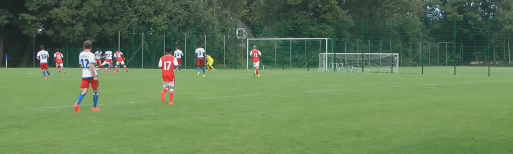 <span style="color:#f00;">SUPERGOL Vlad Dragomir pentru Arsenal!</span> Cum a marcat in meciul contra pustilor lui Hamburg