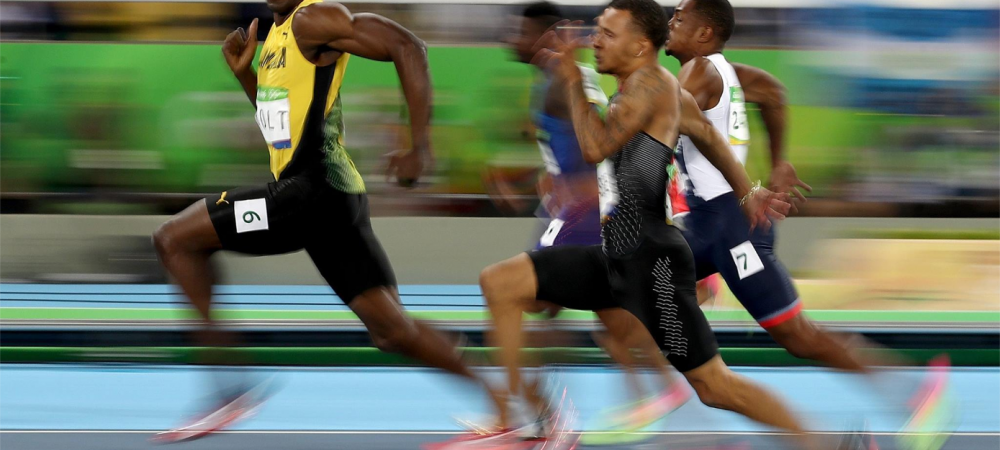 <span style="color:#f00;">Imaginea despre care vorbesc azi MILIOANE de oameni! </span>Cele mai tari glume aparute dupa victoria ISTORICA a lui Bolt