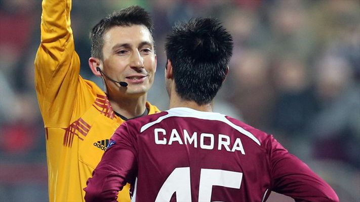 <span style="color:#f00;">Un polonez cu ghinion pentru romani, la City - Steaua.</span> A mai arbitrat doua infrangeri ale lui CFR si Dinamo, iar miercuri va conduce returul de pe Etihad