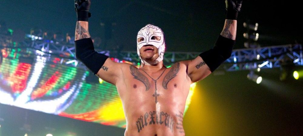 <span style="color:#f00;">Il mai tineti minte pe micutul Rey Mysterio?</span> Nu mai arata deloc asa! <span style="color:#f00;">Cum s-a transformat in doar cateva luni</span>