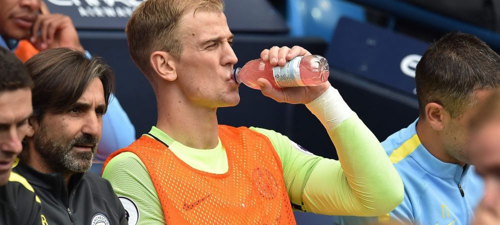 <span style="color:#f00;">Cu cine a batut palma Joe Hart </span>dupa ce a fost trecut pe banca de Guardiola la City
