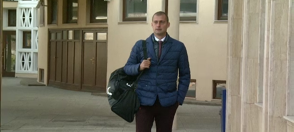 Steaua a plecat spre Elvetia!<span style="color:#f00;"> Tamas, pus pe glume: "Toata lumea drepti!" Jucatorii au venit cu BOLIZII la aeroport!</span> Zurich - Steaua, joi, ProTV