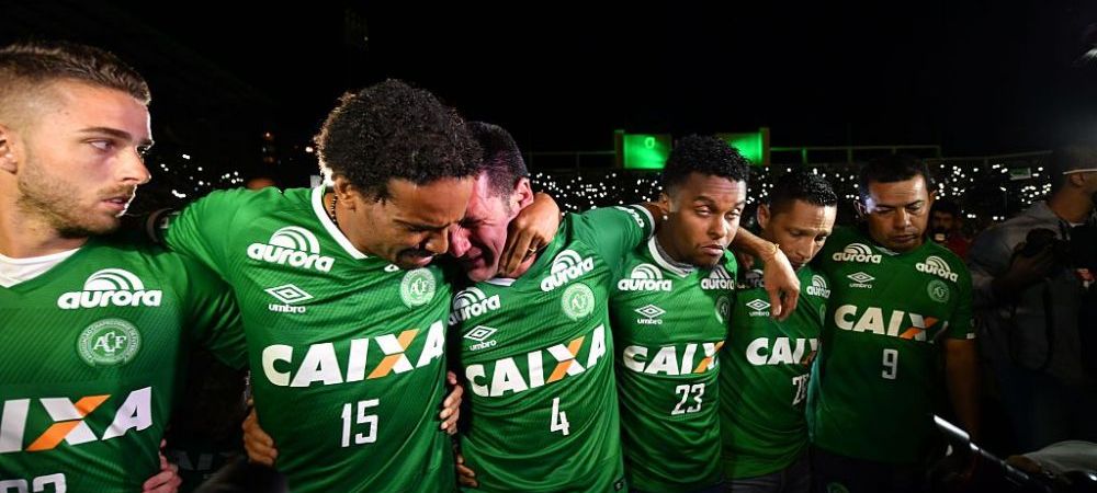<span style="color:#f00;">Anunt INCREDIBIL! Internacional RETROGRADEAZA din respect pentru Chapecoense?!? </span>Varianta de ultima ora care a scandalizat fotbalul mondial