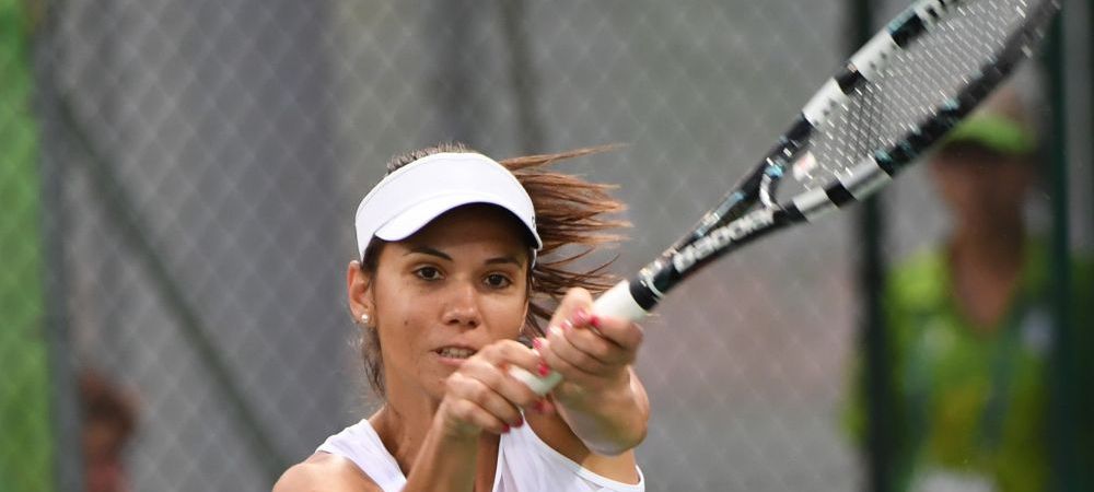 Cu Simona Halep eliminata,<span style="color:#f00;"> Romania are o jucatoare in finala de dublu de la Shenzhen!</span>