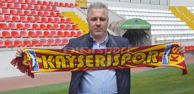 <span style="color:#f00;">SOCUL pe care l-a avut Sumudica in Turcia! </span>A propus un fost jucator de la CFR patronilor de la Kayseri! <span style="color:#f00;">Ce raspuns a primit</span>