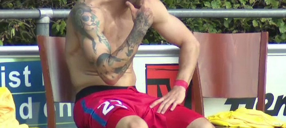 "Piratul" de la Steaua! <span style="color:#f00;">Ce tatuaj IMENS si-a facut un jucator pe tot bratul. </span>FOTO