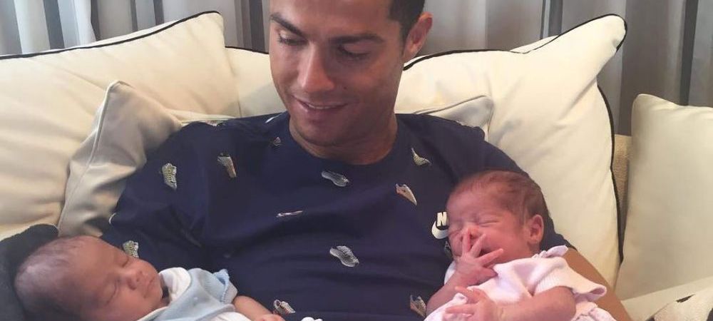 <span style="color:#f00;">Se fac pariuri pe copiii lui Ronaldo! </span>Ce cote au sa joace pentru Real Madrid sau Man. United!
