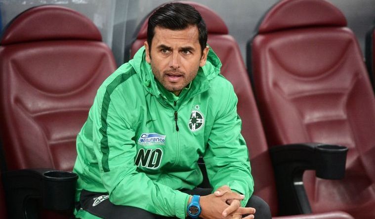 <span style="color:#f00;">Dica a trimis lista cu 22 de jucatori la UEFA.</span> Cei doi fotbalisti lasati pe dinafara