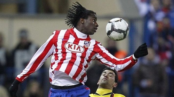 Doua lovituri intr-o zi! <span style="color:#f00;">CFR a mai luat un atacant trecut pe la Atletico: </span>jucatorul e deja la Cluj