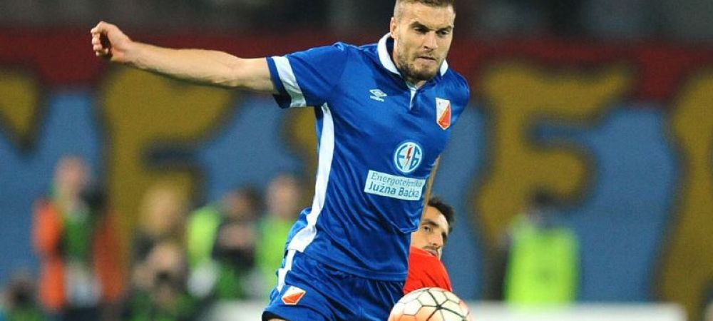 Fundasul ratat de Steaua dupa ce Becali s-a dat de gol primeste sansa carierei: <span style="color:#f00;">chemat sa se dueleze cu Messi si Ronaldo</span>