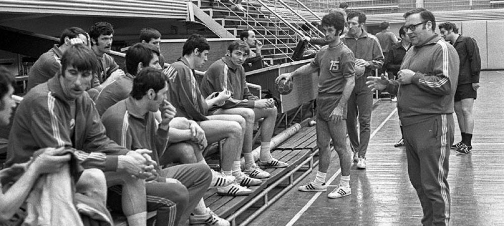 A murit unul dintre cei mai mari antrenori din sportul romanesc: Nicolae Nedef a contribuit la 7 titluri mondiale la handbal