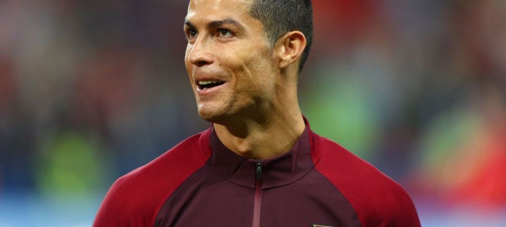 <span style="color:#f00;">Ce nebunie: Milan ar fi vrut sa-l aduca la Craiova pe RONALDO :)</span> Italienii l-au chemat pe Jorge Mendes la discutii, dar Cristiano a transmis altceva