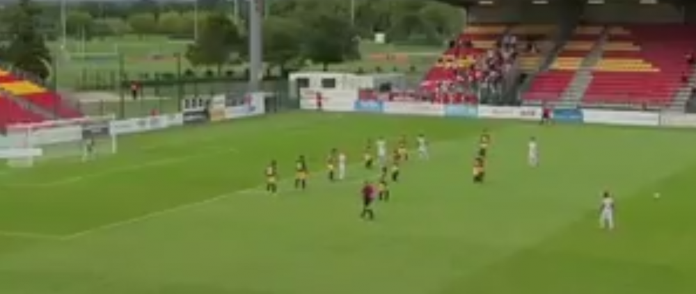 <span style="color:#f00;">A marcat golul ANULUI in prima etapa! Gol mai TARE decat al lui 'Roberto Carlos' Ganea! </span>Cea mai tare lovitura libera a verii