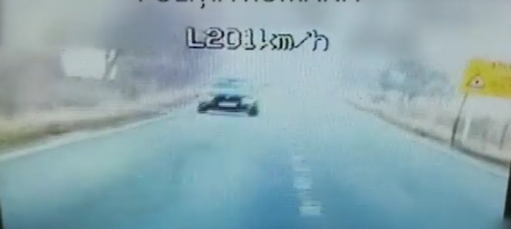 Imagini incredibile in locul in care au murit recent 6 oameni! <span style="color:#f00;">Sofer surprins cu peste 200 KM/H pe acelasi drum!</span> VIDEO