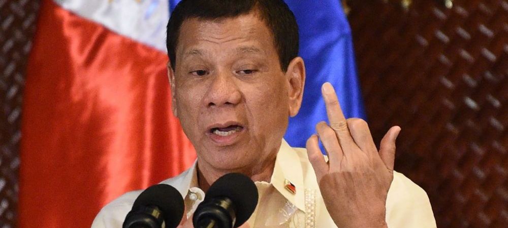 Ordinul dat de Rodrigo Duterte, controversatul presedinte al Filipinelor, <span style="color:#f00;">dupa confiscarea a 29 de masini de lux de la traficanti</span>