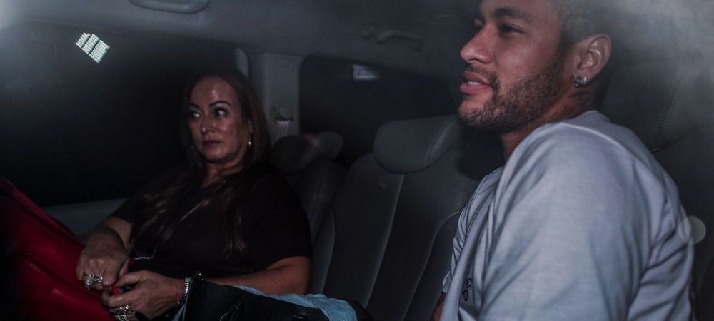 Ziua in care toata Brazilia ii tine pumnii lui Neymar: starul lui PSG se opereaza si risca prezenta la Mondial! <span style="color:#f00;">Ce imagine a postat inainte sa ajunga la cutit</span>