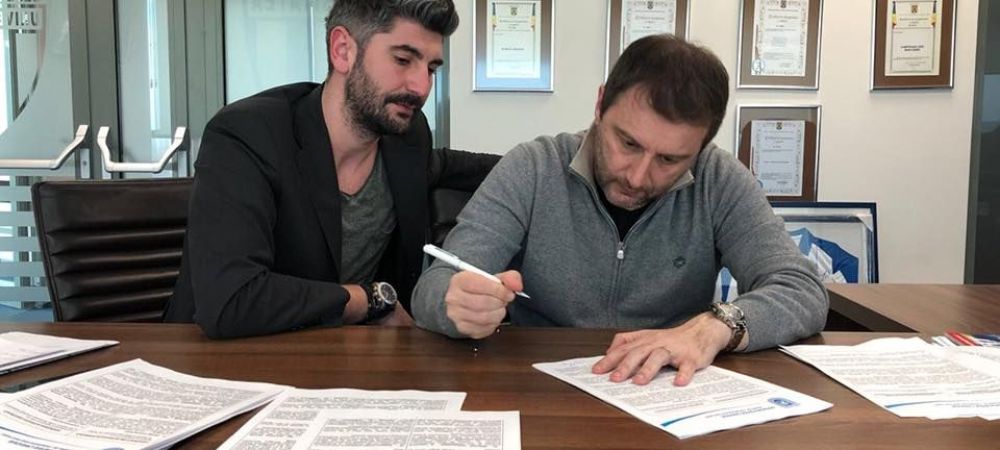 <span style="color:#f00;">OFICIAL | </span>Devis Mangia a semnat! Contract nou, pe trei ani, pentru antrenorul Craiovei 