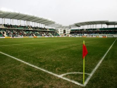Real Si Atletico Au Cerut Schimbarea Locatiei Uefa Organizeaza Supercupa Europei La 3800 Km De Madrid Pe Stadion De 10 000 Locuri Sport Ro