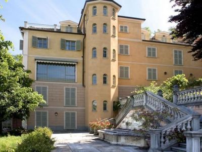 Foto Fabulos Cristiano Ronaldo Si A Rezervat Un Palat La Torino Chiria Costa 40 000 Euro Pe Zi Sau 600 000 Euro Pe An Sport Ro