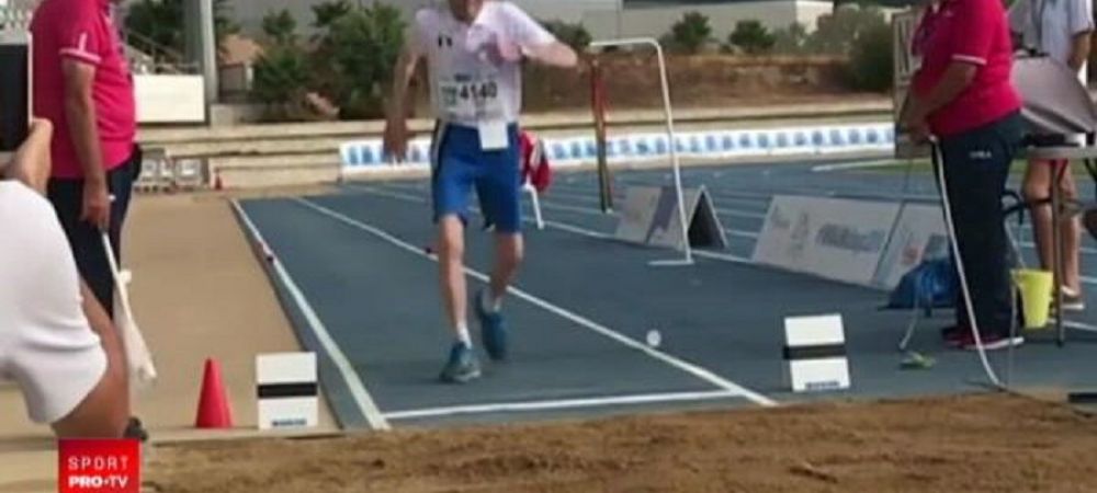 Record Mondial La 102 Ani Genial Cat A Sarit Un Batranel Italian In Proba De Saritura In Lungime Pentru A Intra In Cartea Recordurilor Sport Ro