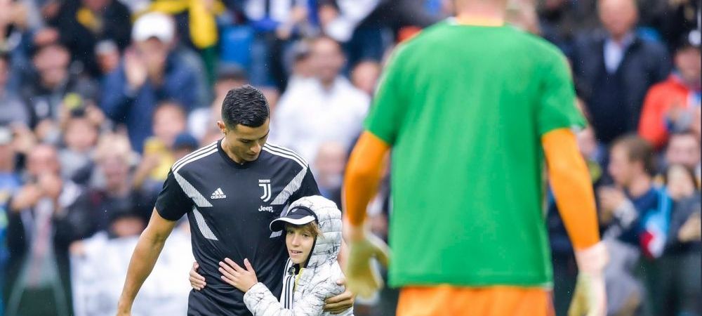 <span style="color:#f00;">FOTO | Gestul facut de Cristiano Ronaldo inaintea meciului cu Udinese! </span>Cum a incercat portughezul sa isi spele imaginea
