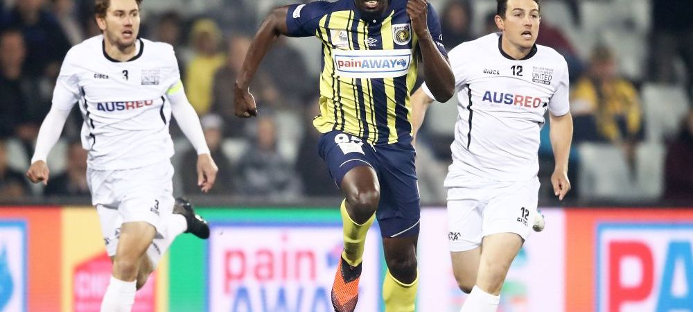 <span style="color:#f00;">Nici nu a semnat inca cu un club de fotbal, ca Bolt a creat deja o controversa:</span> "De ce sunt testat daca nu am semnat?"