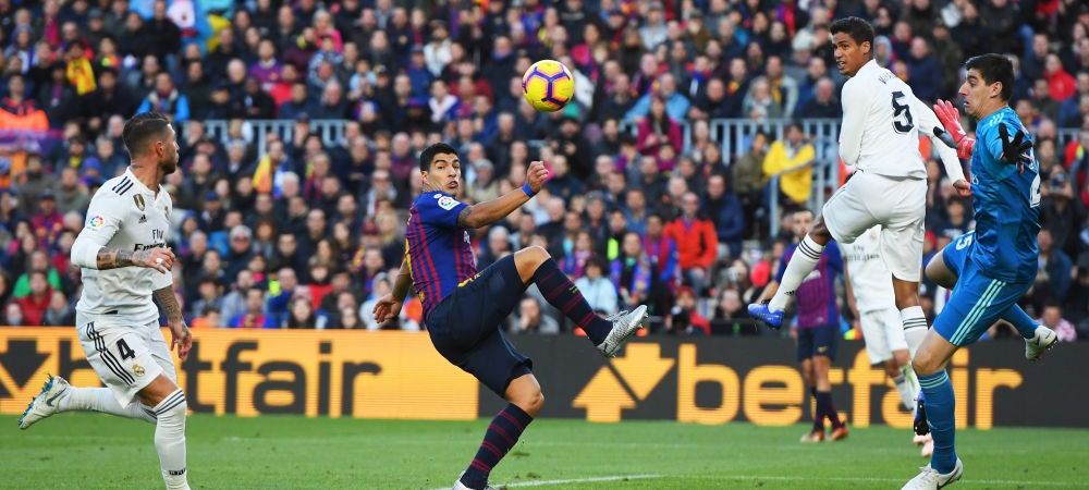 Cel mai nebun pariu pus de Platini! <span style="color:#f00;">Pare o gluma: "El merita sa castige Balonul de Aur!"</span> Jucatorul surpriza ales