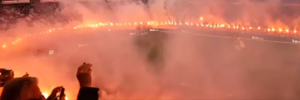 Cel mai frumos ADIO! <span style="color:#f00;">Ce au facut fanii inainte ca stadionul sa fie daramat</span>
