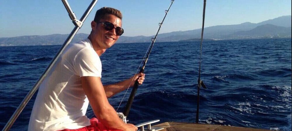 <span style="color:#f00;">Operatiunea MONSTRUL! Zlatan, Ronaldo si Beckham, capturi URIASE la pescuit</span>! :) Ce pesti au prins