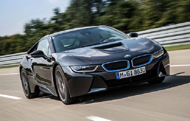 BLACK FRIDAY 2018 | eMag scoate la vanzare un BMW i8, cel mai valoros produs vandut de un Black Friday in Romania! Pretul de catalog