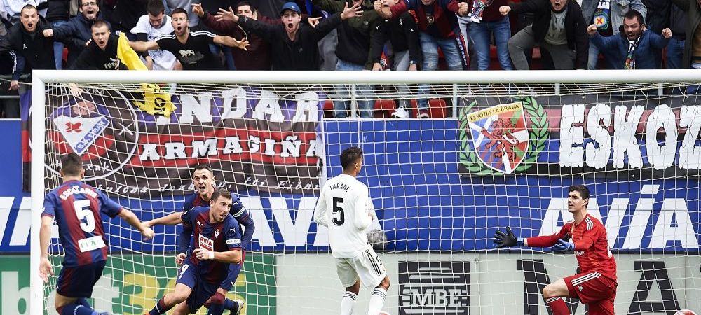 <span style="color:#f00;">EIBAR - REAL 3-0 </span>| SOC total la primul meci dupa ce Solari a semnat contractul! <span style="color:#f00;">Un jucator care apartine de Barca a DEVASTAT apararea Realului</span>