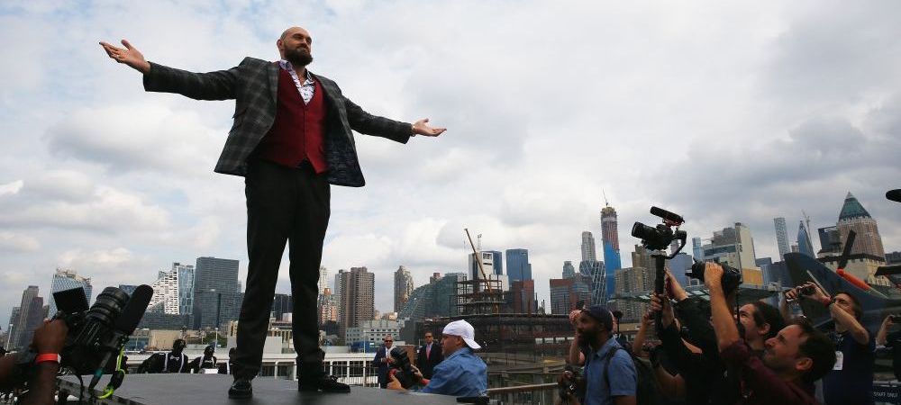 <span style="color:#f00;">Gest superb al lui Tyson Fury! Va dona bursa</span> din meciul cu Wilder pentru oamenii fara adapost