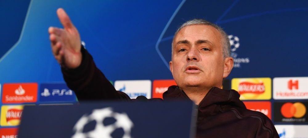 <span style="color:#f00;">"Duceti-va, ba, la sah!"</span> Mourinho, discurs a la Grigoras in vestiarul lui Manchester United! Portughezul si-a taxat jucatorii