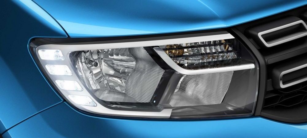 <span style="color:#f00;">Dacia Sandero 2019, au aparut primele imagini: "Va fi starul anului" Schimbari majore. </span>FOTO