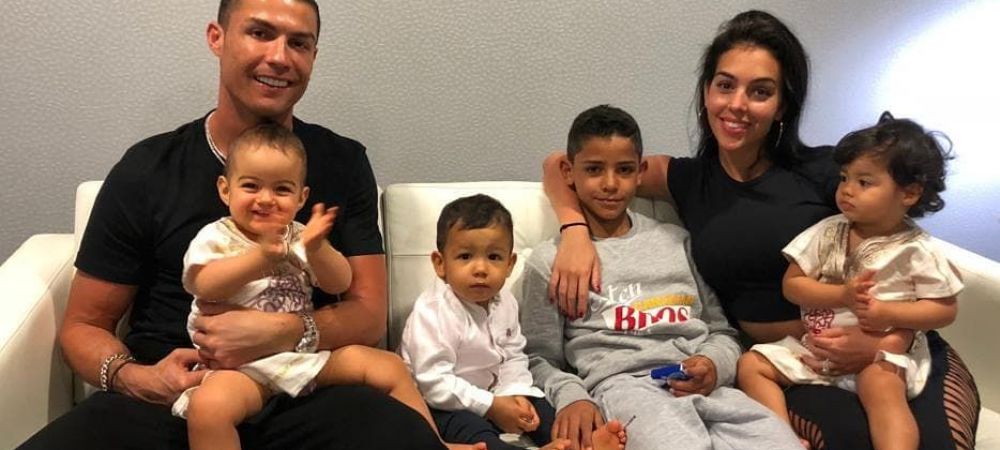 <span style="color:#f00;">"Ronaldo nu m-a cerut in casatorie!"</span> Georgina spune ADEVARUL despre relatia cu starul lui Juventus