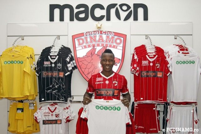 <span style="color:#f00;">Transferuri la minut pentru Dinamo! </span>Rednic a mai adus un jucator: mijlocasul a confirmat si a semnat