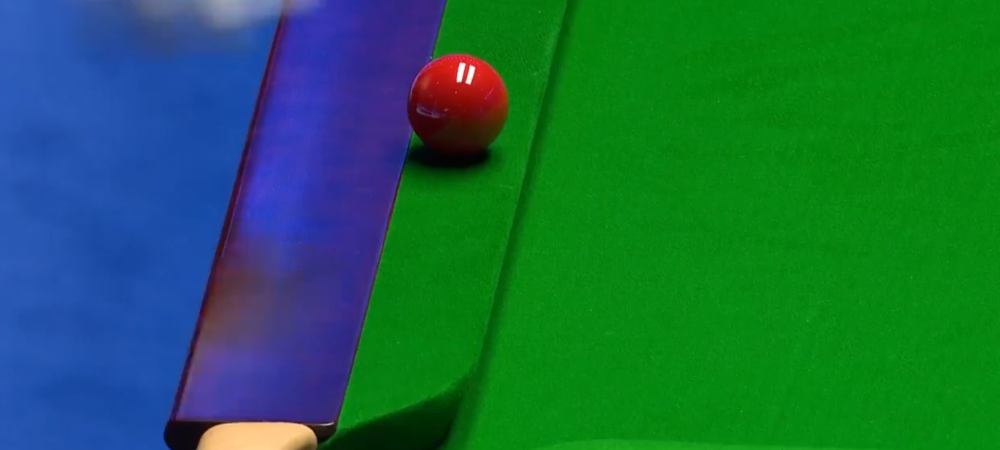 <span style="color:#f00;">Poate sa incerce de 1 milion de ori lovitura si NU ii mai iese asa!</span> Faza incredibila la snooker: ce decizie a luat arbitrul