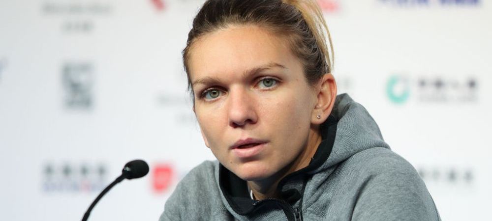 <span style="color:#f00;">Simona Halep a avut nevoie de ajutorul medicului inainte de meciul cu Cehia!</span> Doctorul a explicat motivul!<span style="color:#f00;"> "Ne ocupam de sanatatea lor"</span>