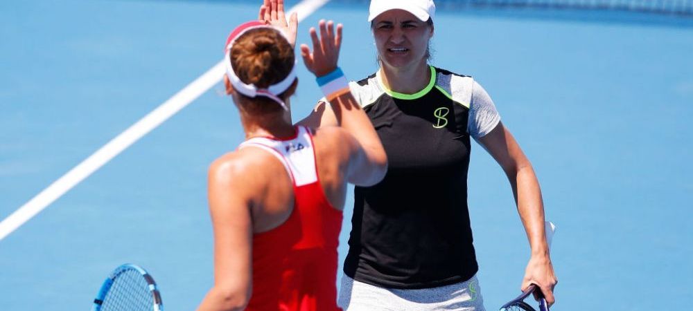 <span style="color:#f00;">FED CUP | Prima reactie a EROINELOR Romaniei! Begu: </span>"Totul a fost posibil datorita Simonei!"