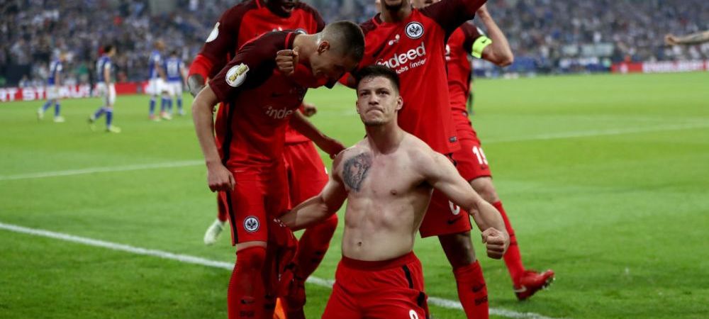 El va fi noul numar 9 al Barcelonei, din vara! <span style="color:#f00;">E peste Lewandowski in acest sezon si a dat 5 goluri intr-un singur meci</span>